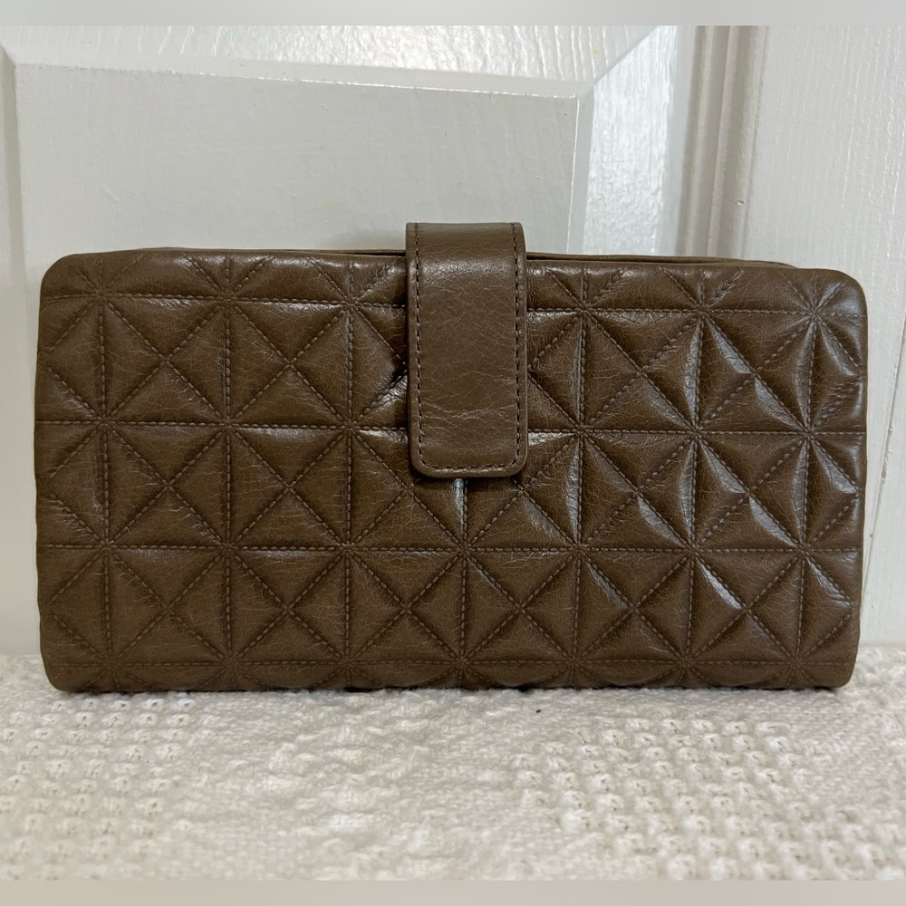 HOBO Issy Ash Embossed Leather Wallet